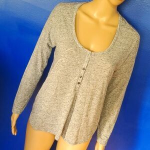 VS Gray Long Sleeve Shirt
